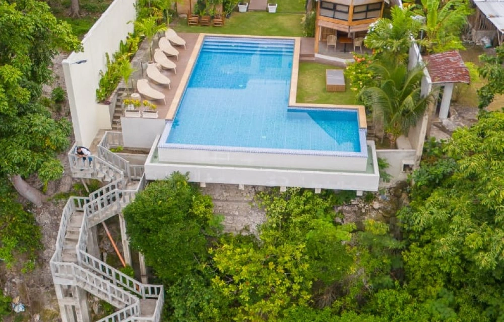 The Cliffhouse Samboan