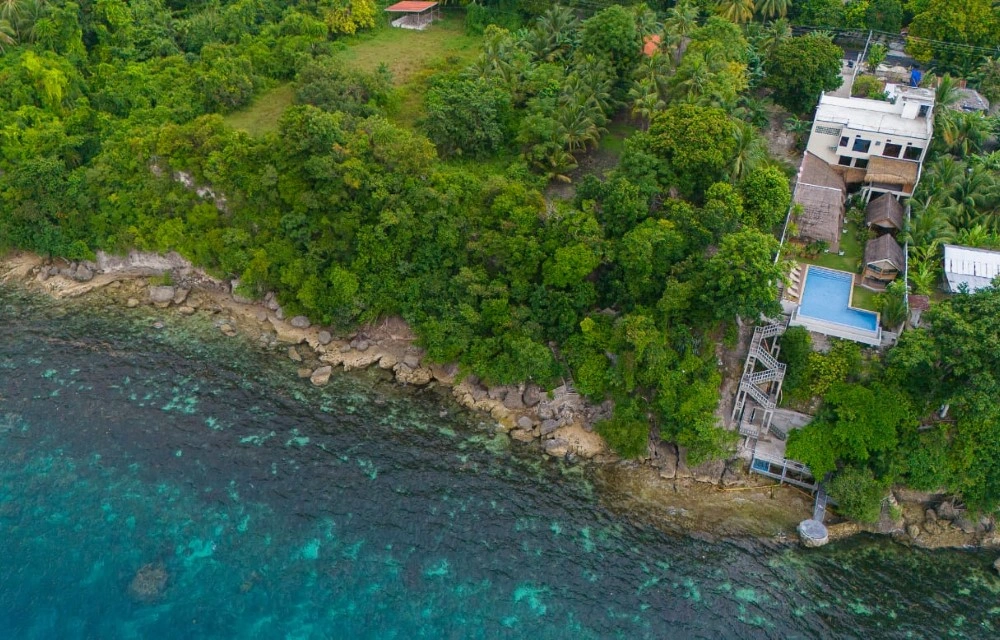 Indulge in Gourmet Dining at The Cliffhouse Samboan Picture